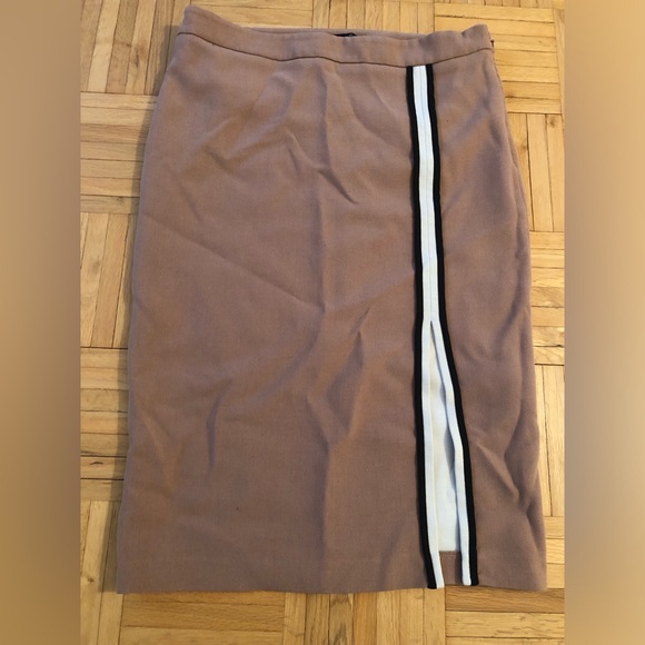 Zara pencil skirt, size small, tan - Picture 1 of 2